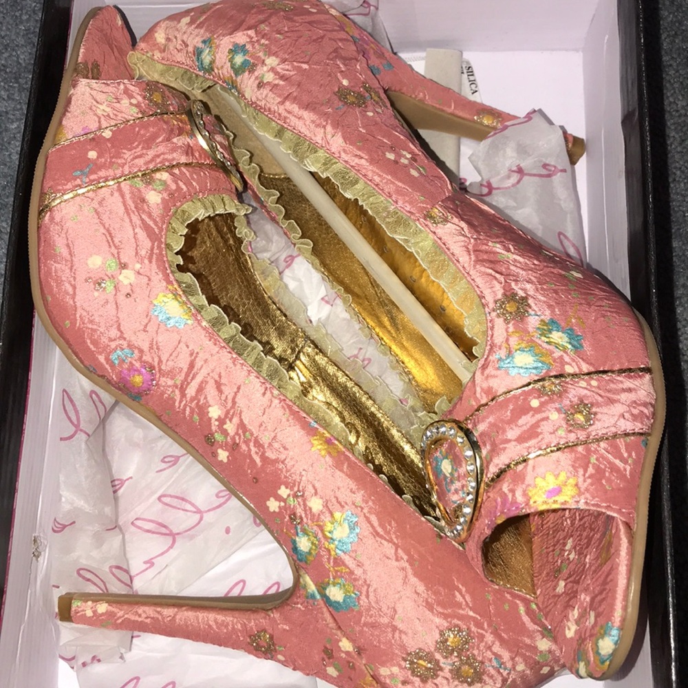 Pink Ellie Peep Toe Heel size 12
